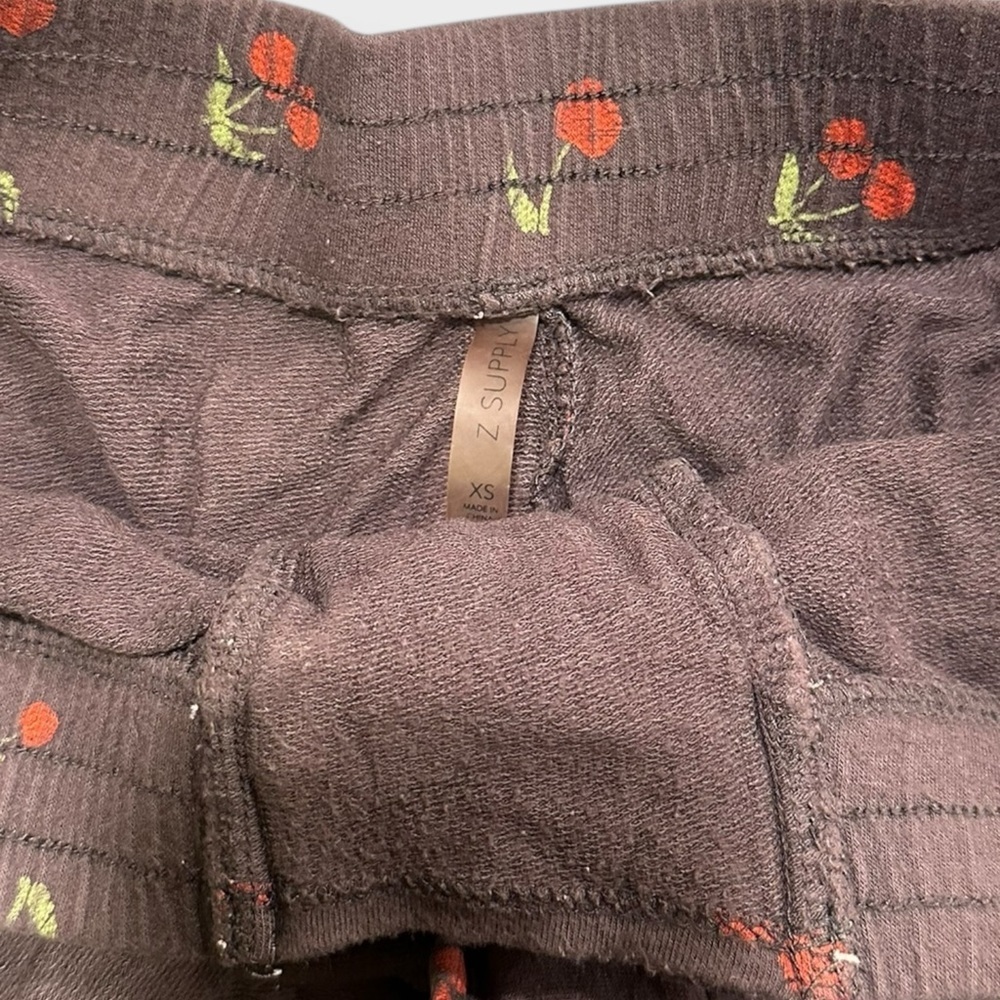 Z Supply Cherries Sleep Shorts - Picture 3 of 6